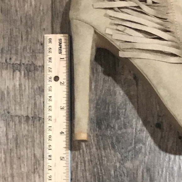 Knee High Boots with Fridge - Picture 6 of 6